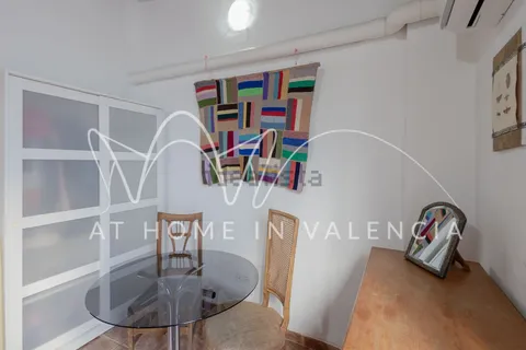 Pis de 55 m² a València