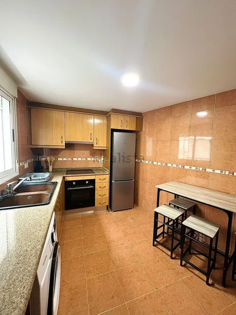 Habitació de lloguer, Montserrat
