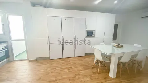 Room for rent, Seville