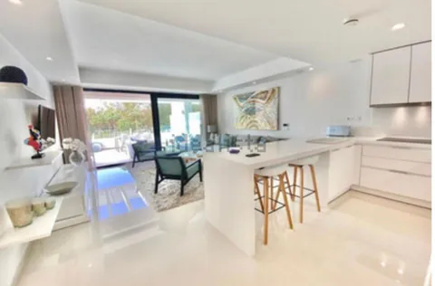 Appartamento 136 m² a Estepona