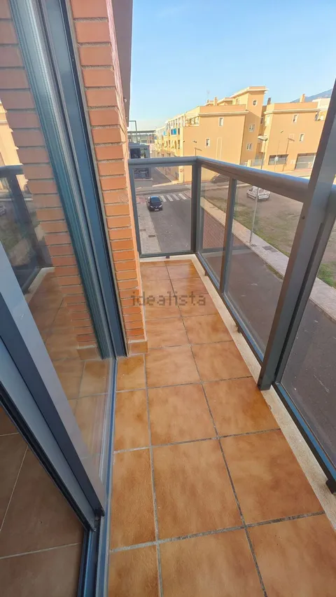 Pis de 80 m² a Vícar