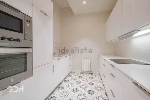 Wohnung 77 m² in Barcelona