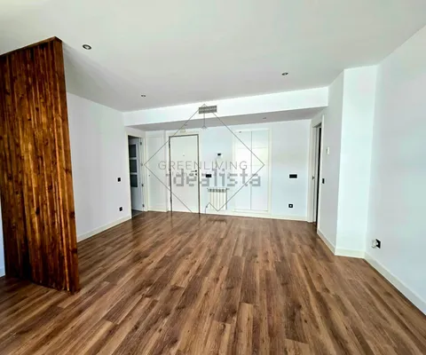 Wohnung 104 m² in Madrid
