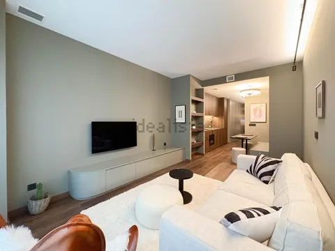 Wohnung 76 m² in Valencia