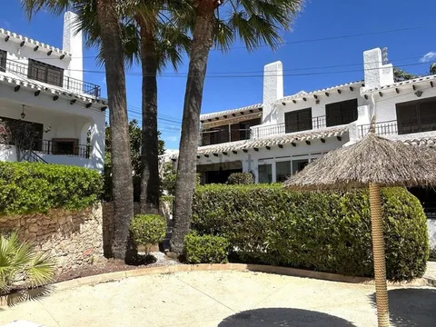 Casa de 110 m² a Oriola