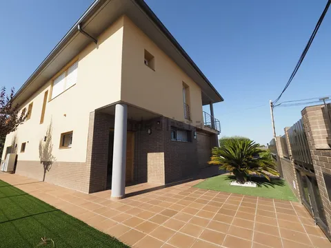 Casa 395 m² a Vilamalla