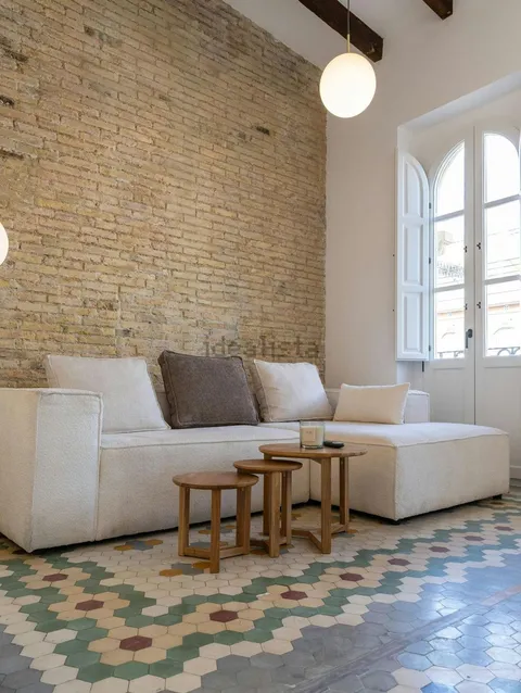 Wohnung 83 m² in Valencia (2/3)