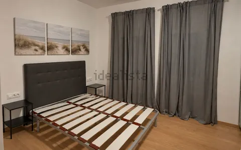 Квартира 54 м² в Барселоне (2/6)