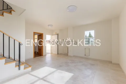 Casa de 250 m² a Riba-roja de Túria