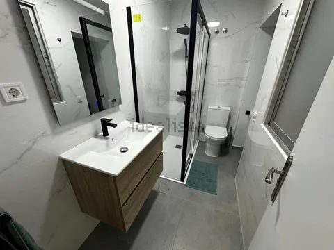 Room for rent, Madrid