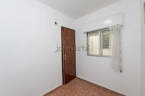 Pis de 75 m² a Oliva