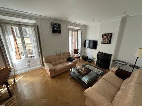 Wohnung 90 m² in Madrid