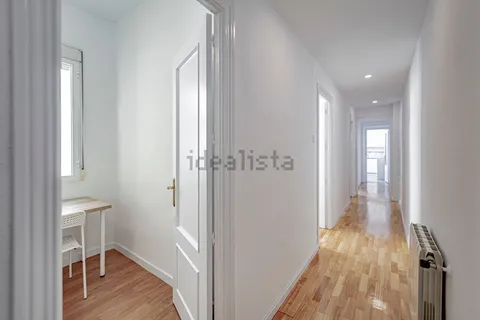 Wohnung 107 m² in Madrid