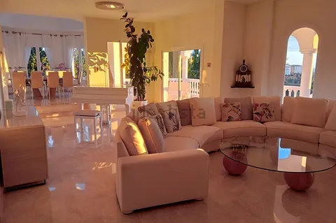 Haus 332 m² in Mijas