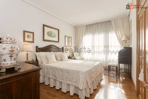 Pis de 130 m² a Pamplona