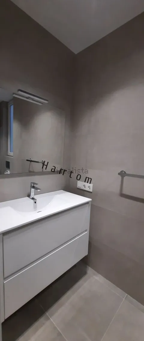 Appartamento 129 m² a A Coruña