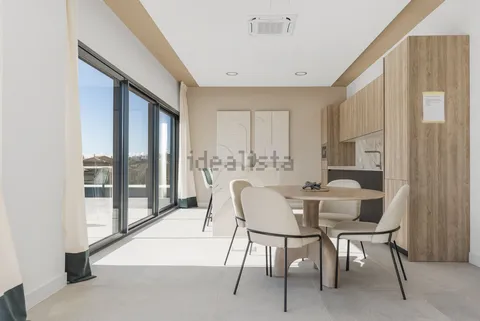 Appartamento 214 m² a Estepona