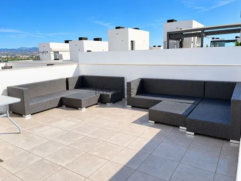 Casa 247 m² a Alhaurín de la Torre