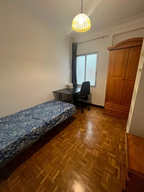 Habitació de lloguer, Madrid