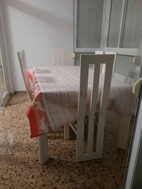 Habitació de lloguer, Alacant
