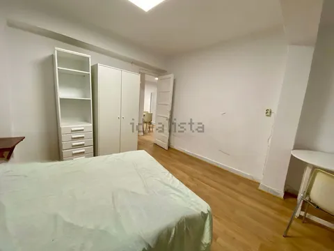 Pis de 75 m² a València