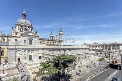 Wohnung 140 m² in Madrid