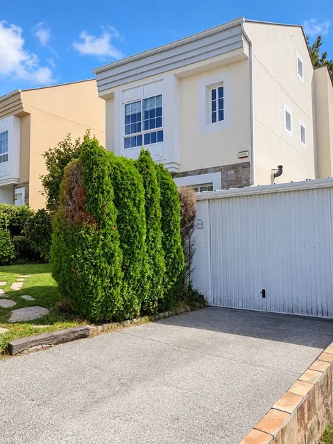 Casa de 204 m² a Oleiros (2/24)