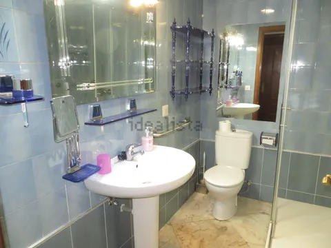 Room for rent, Seville
