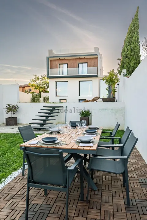 Casa 320 m² a Mairena del Aljarafe