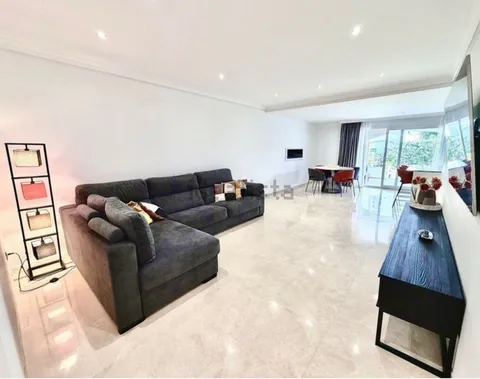Pis de 130 m² a Estepona