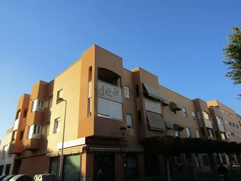 Pis de 107 m² a Almeria