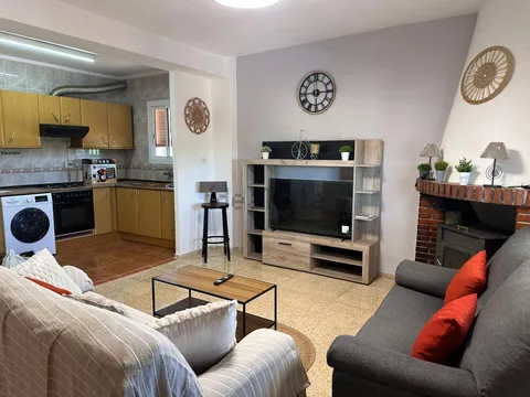 House 85 m² in Godelleta