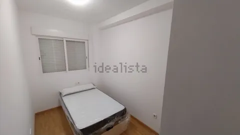 Habitació de lloguer, Silla