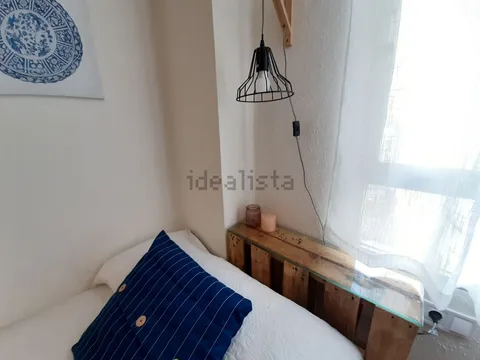 Chambre à louer, Valence