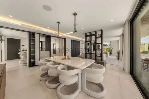 Haus 443 m² in Marbella
