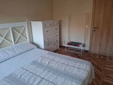 Room for rent, Burgos