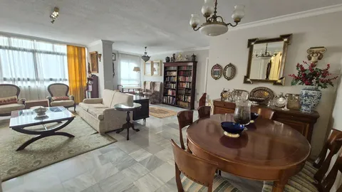 Pis de 120 m² a Màlaga
