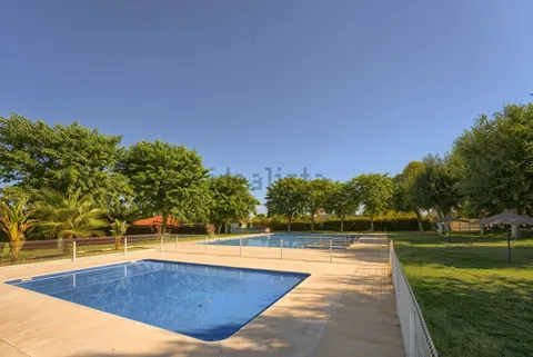 Casa de 188 m² a Carmona