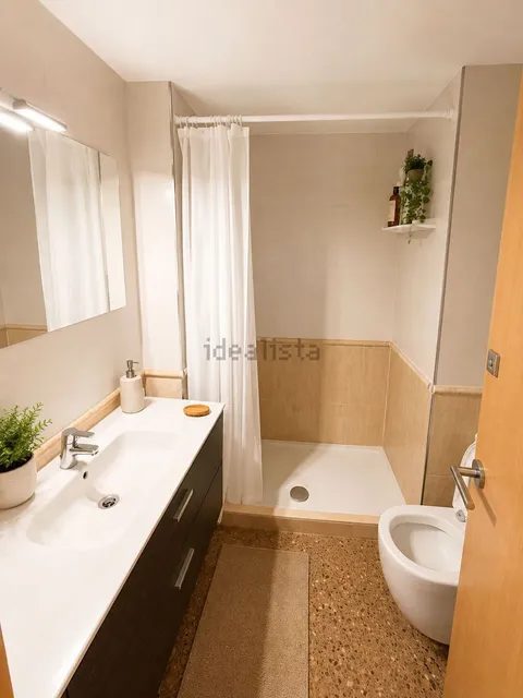 Chambre à louer, Reus (3/3)