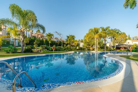 Casa de 250 m² en Marbella