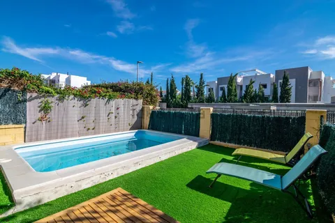 Casa de 250 m² en Estepona