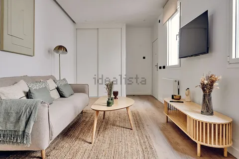 Wohnung 71 m² in Madrid