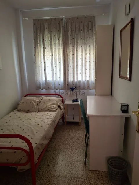 Pis de 80 m² a Cádiz