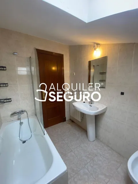 Flat 74 m² in Azuqueca de Henares (4/17)