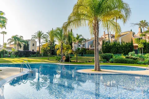 Casa de 250 m² en Marbella