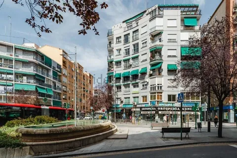 Appartement 90 m² à Grenade