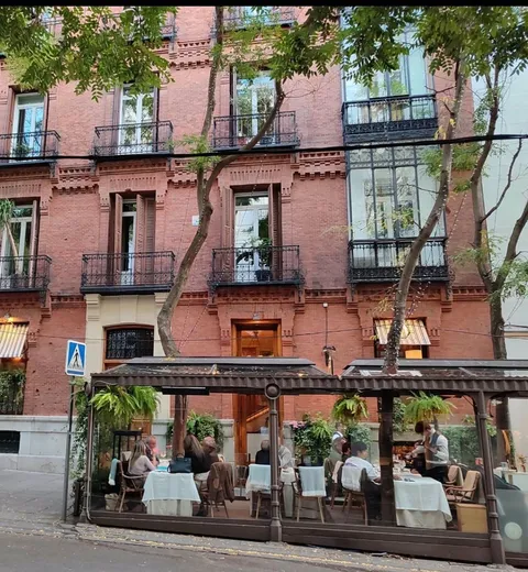 Wohnung 80 m² in Madrid