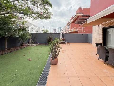Casa de 277 m² a l'Hospitalet de Llobregat