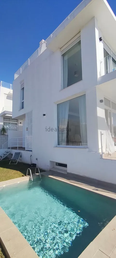 Maison 207 m² à Nerja