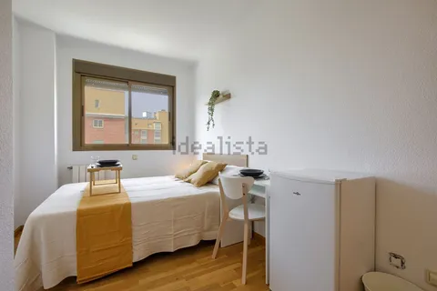 Кімната в оренду, Madrid
